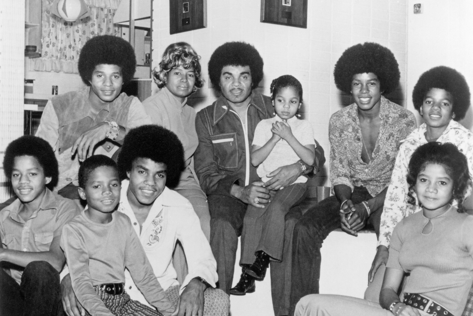 LAHKUS KOLETISLIK ISA: Joe Jackson piitsutas oma lapsed superstaarideks