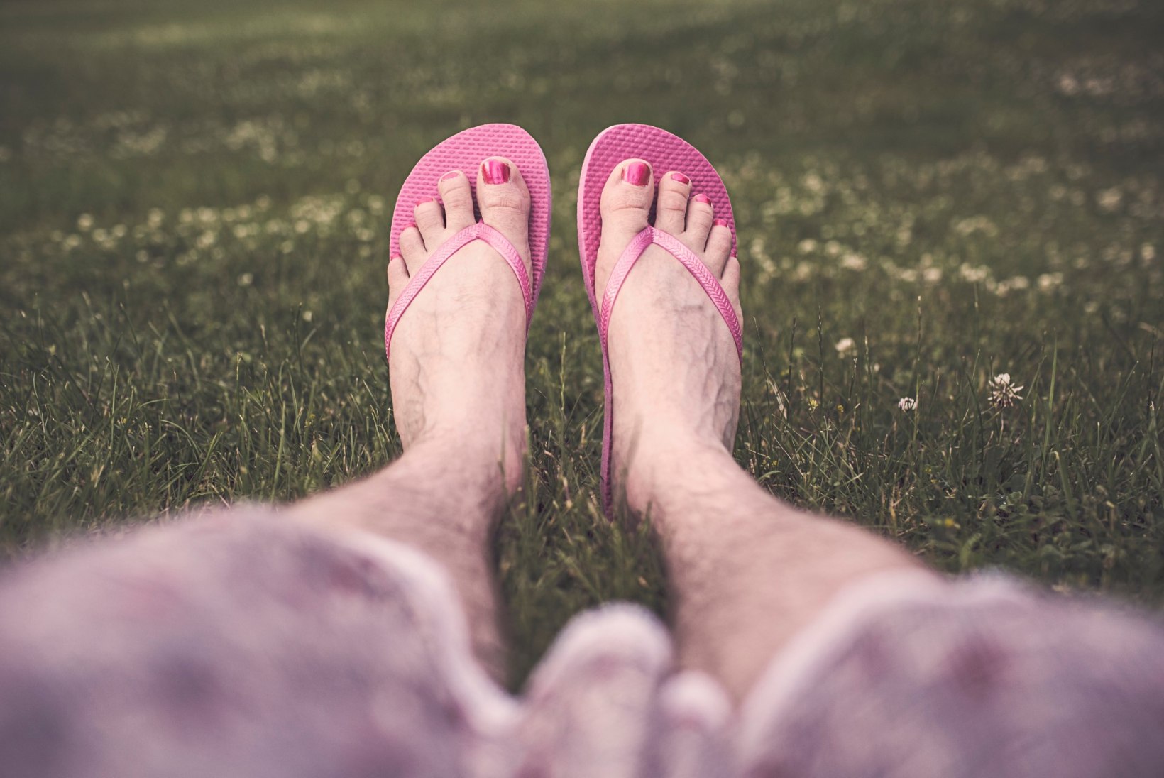 Kuidas suvel oma jalgade eest hoolt kanda?