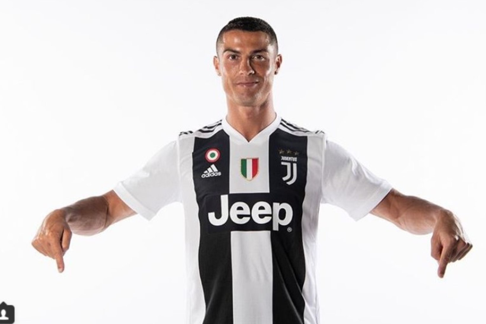 SÜDAMED TEELE! Juventuse särgis Ronaldo vallutab Instagramis mägesid