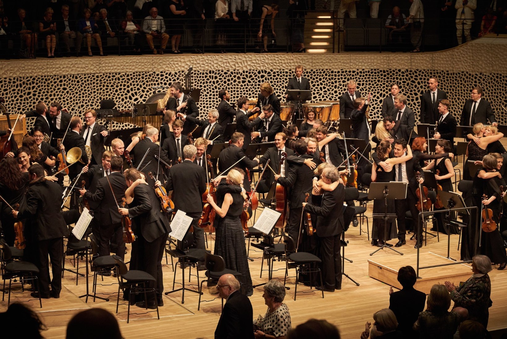 GALERII | Eesti Festivaliorkester andis Saksamaal täissaalile kontserdi