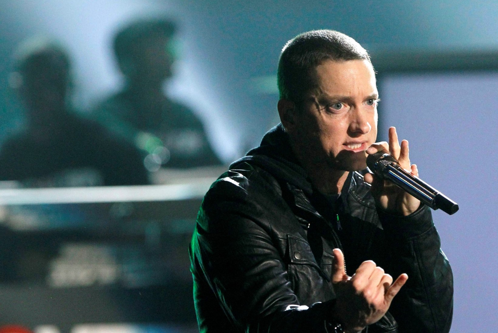 TOHOH! Eminemi uus album „Kamikaze“ ilmus täiesti tühjast kohast