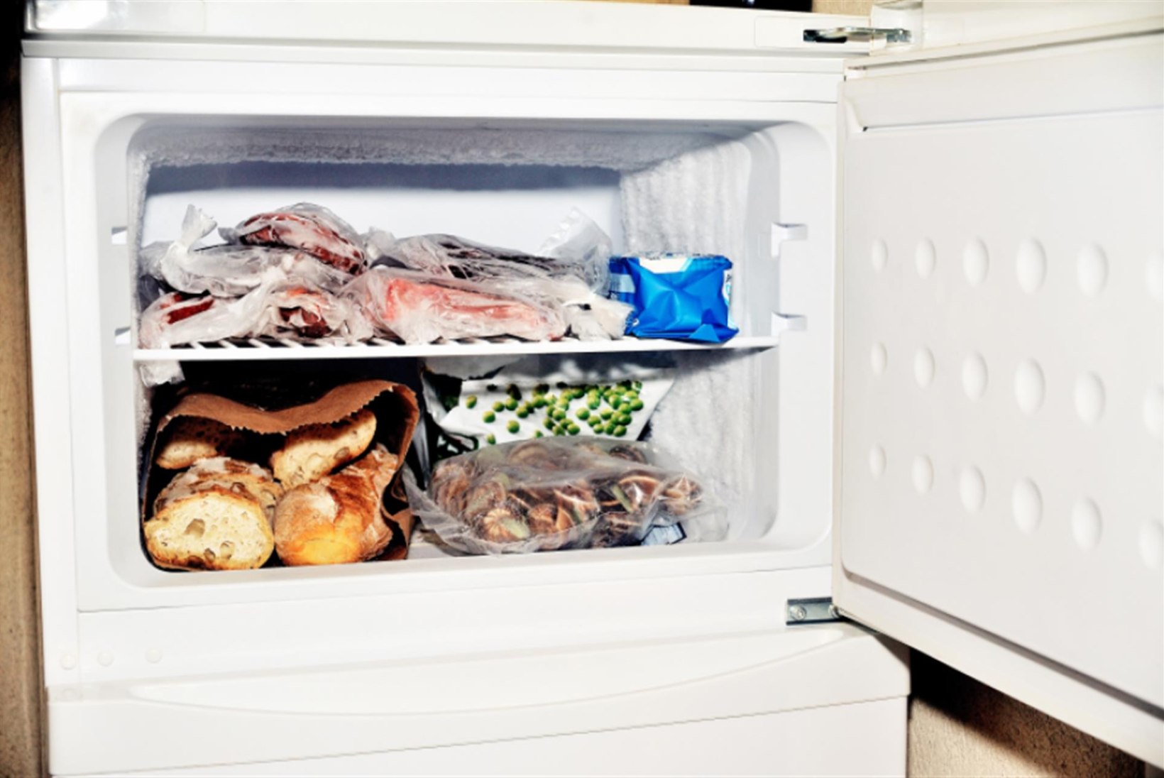 SÜGAVKÜLM POLE IGAVENE | Vaata, kui kaua erinevad toiduained jääkambris vastu peavad