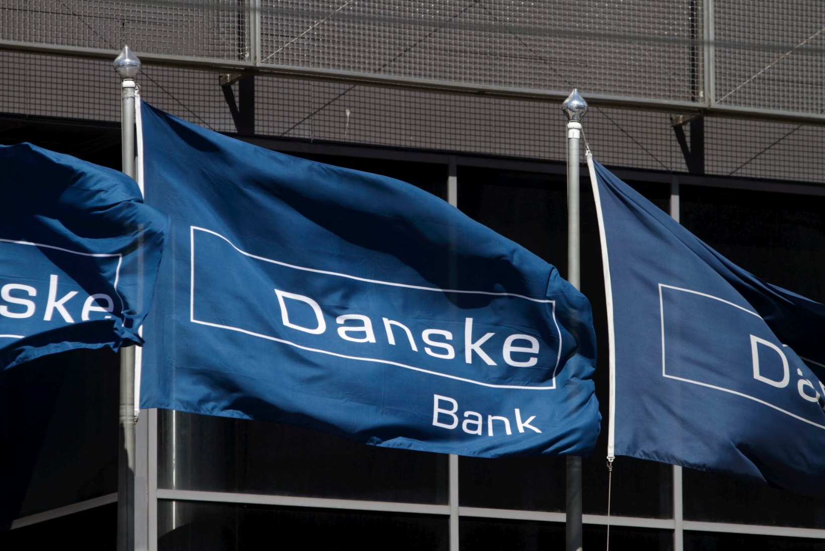 Leht: Danske tegevjuht eiras tähelepanekuid Eesti üksuses toimunu kohta