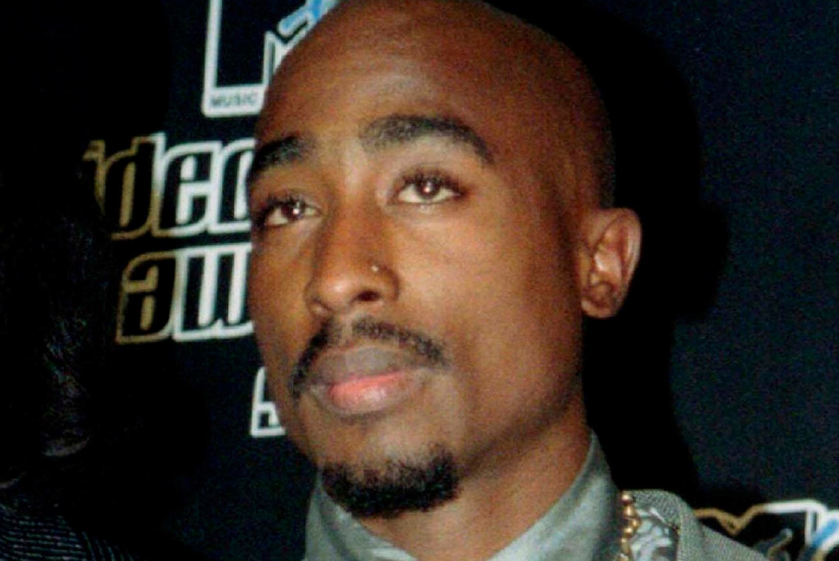 TÕESTUSMATERJAL | Kas 22 aastat surnud olnud räppar Tupac on siiski elus?
