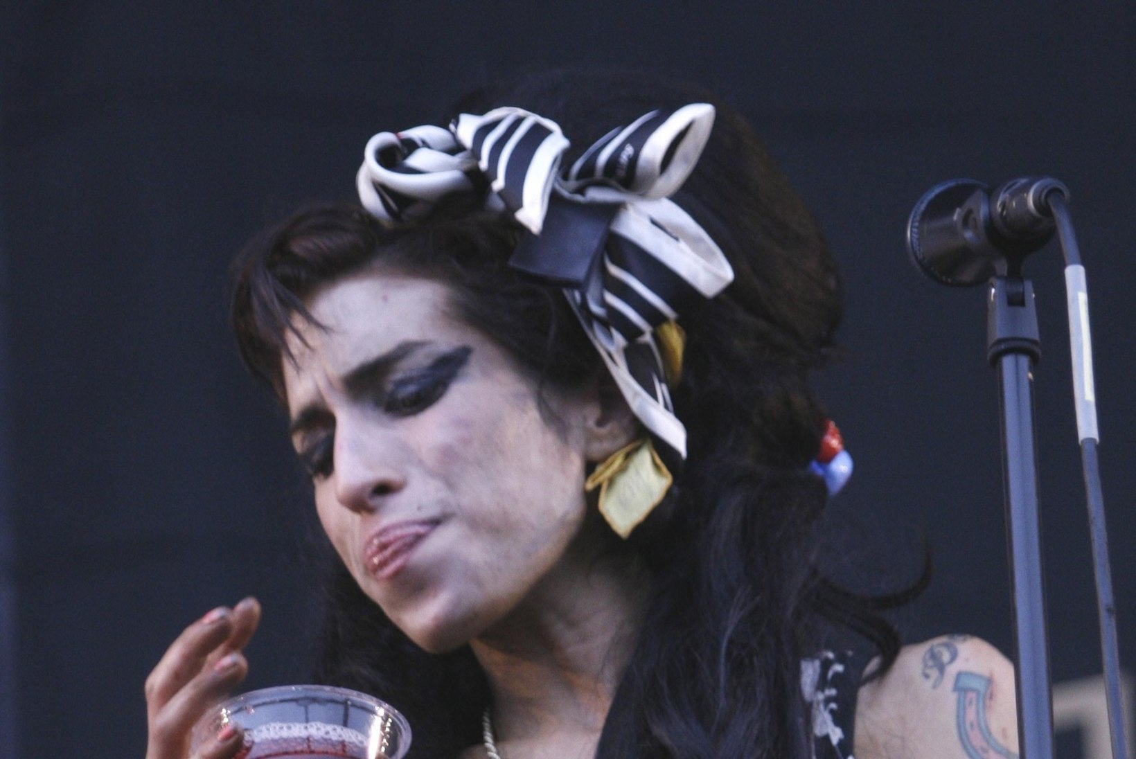 Kas vanaema kaardipakk ennustas Amy Winehouse'ile surma?