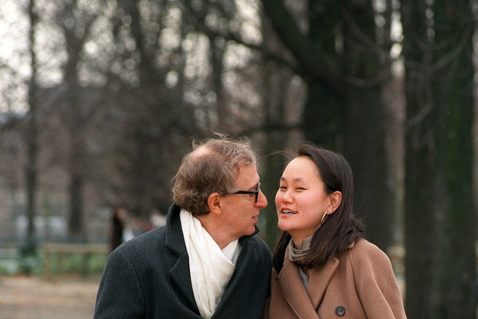 Woody Alleni kasutütar ja nüüdne abikaasa: mu kasuema Mia Farrow oli vägivaldne türann!