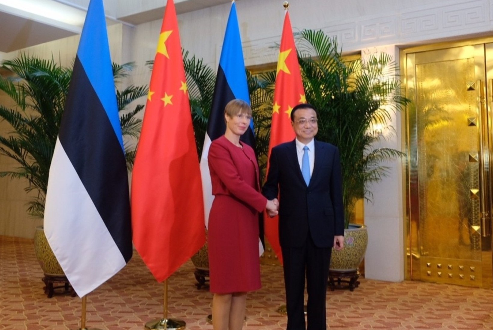 FOTOD | President Kaljulaid arutas Hiina peaministriga majanduskoostööd