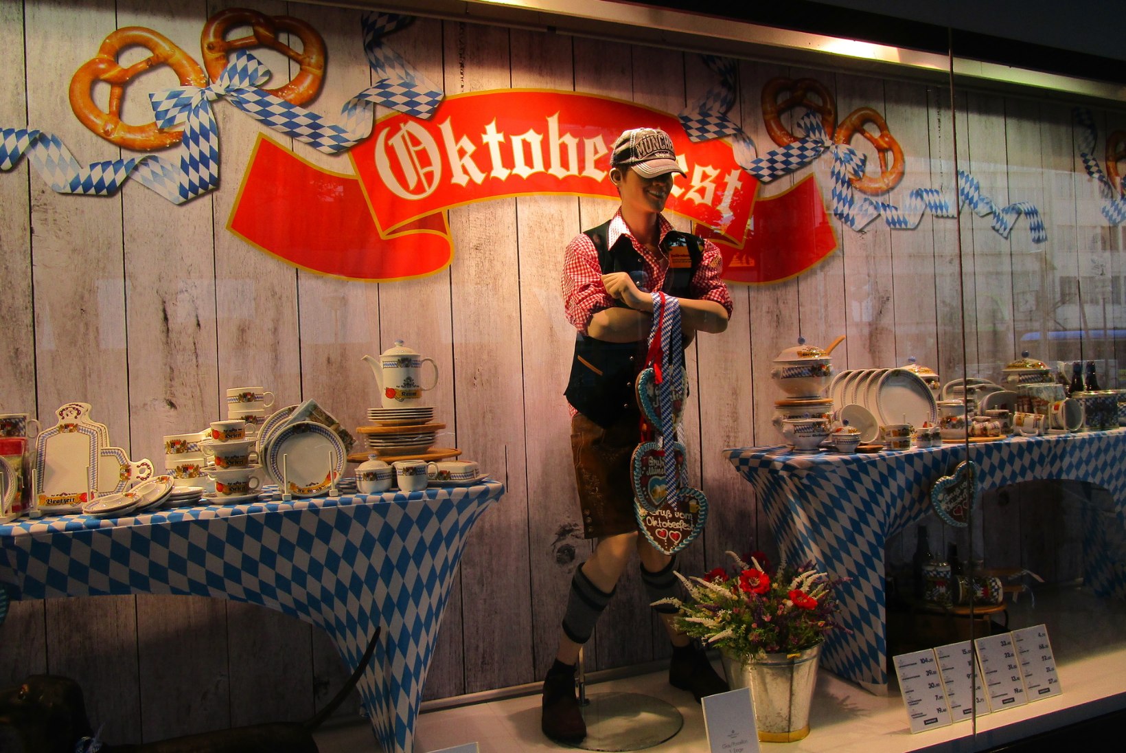 HINNATÕUS: Oktoberfestil maksab õlleliiter tänavu üle 11 euro 