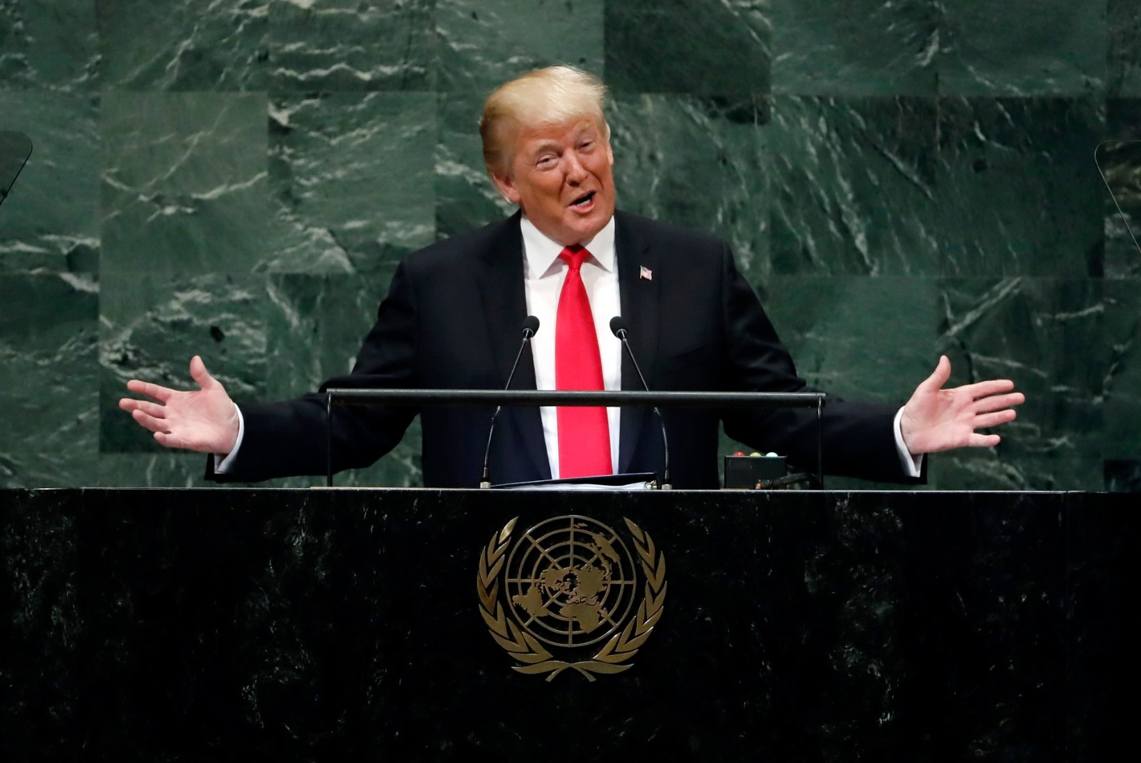 ÜRO peaassamblee naeris Trumpi üle
