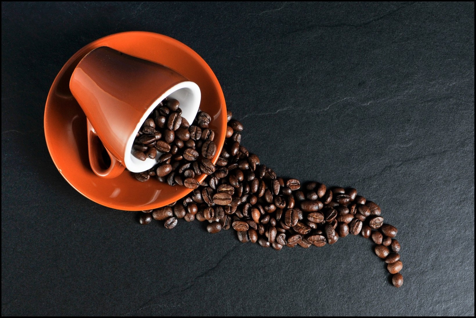 Kuldreeglid kodusele kohvimeistrile: Kohvi kolm peamist vaenlast on õhk, valgus ja niiskus    