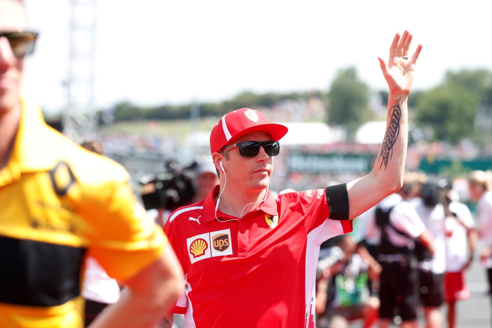 Ferrari otsib kompromissi: Räikkönenile antakse kinga, aga Vettelit ta enam aitama ei pea