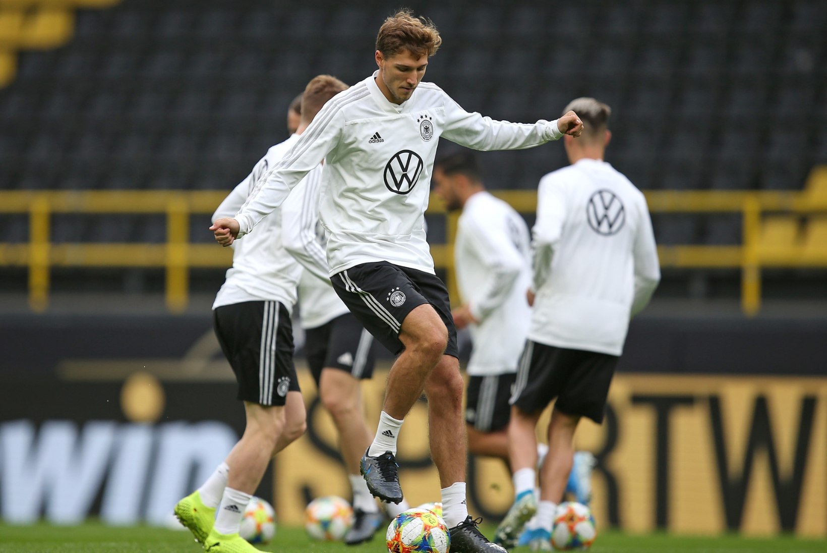 OI-OI! Saksamaa jalgpallikoondislane ei saa jabura vigastuse tõttu Eesti vastu mängida