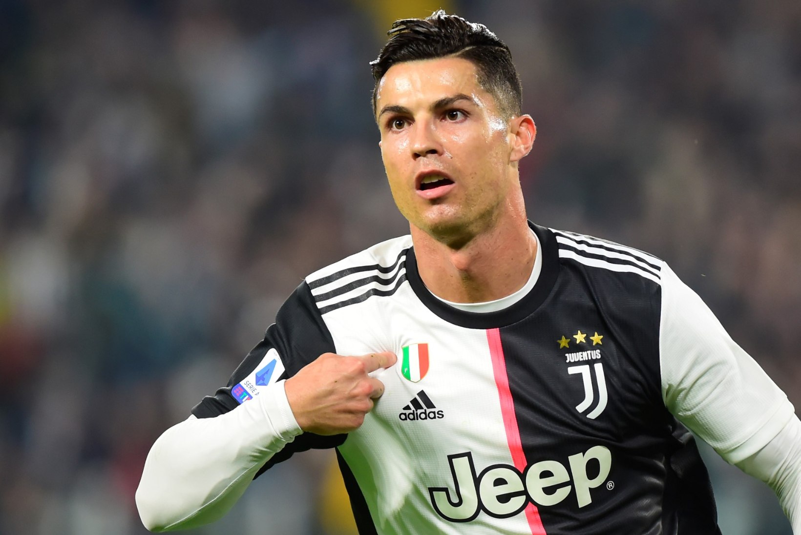 Järjekordse tähiseni jõudnud Ronaldo aitas Juventuse napi võiduni