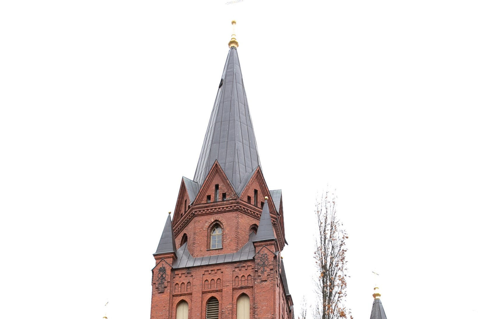 EESTLUSE KANTS: Tartu Peetri kirik 135