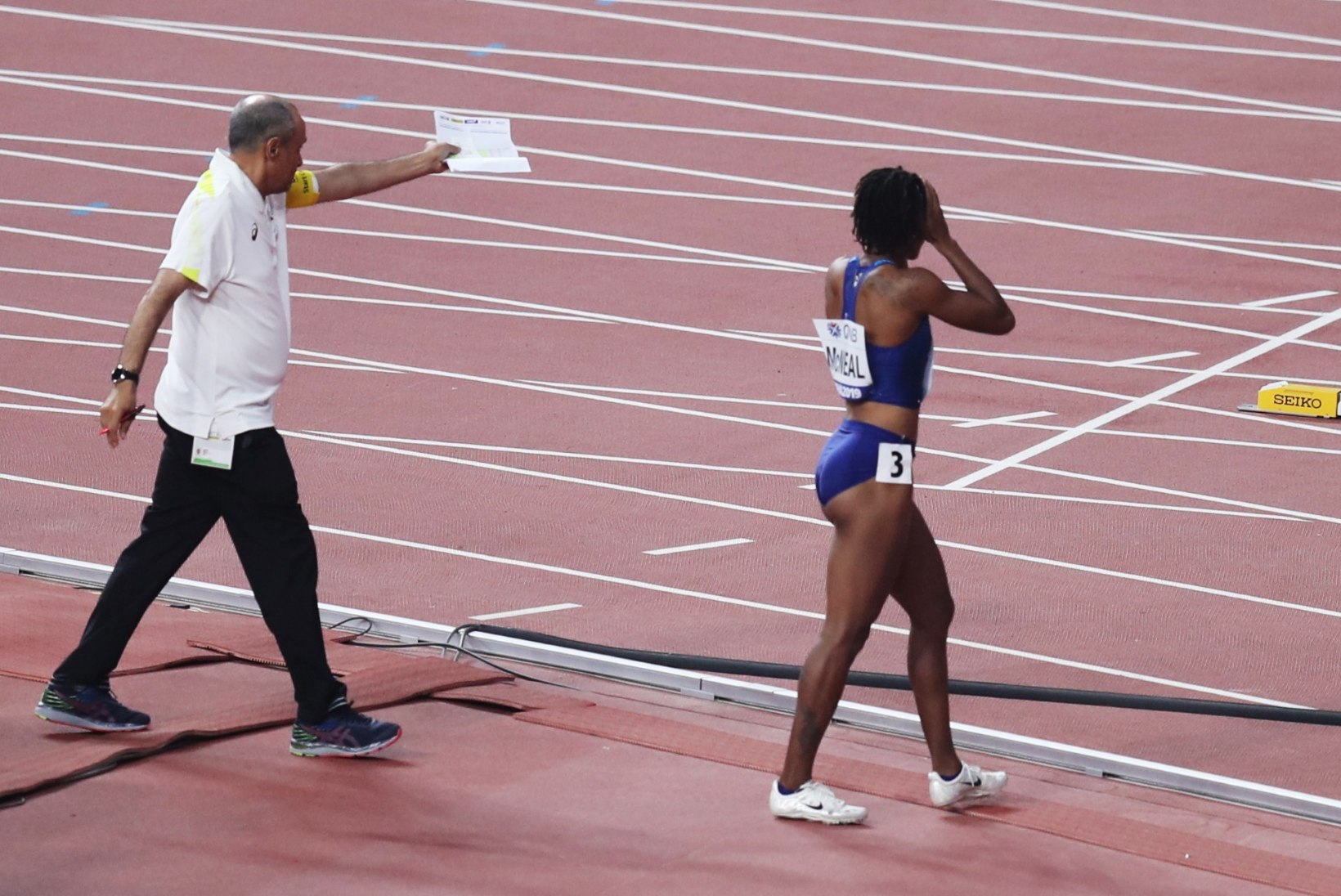 FOTOD | Tõkkejooksu olümpiavõitja MM lõppes pisarais 