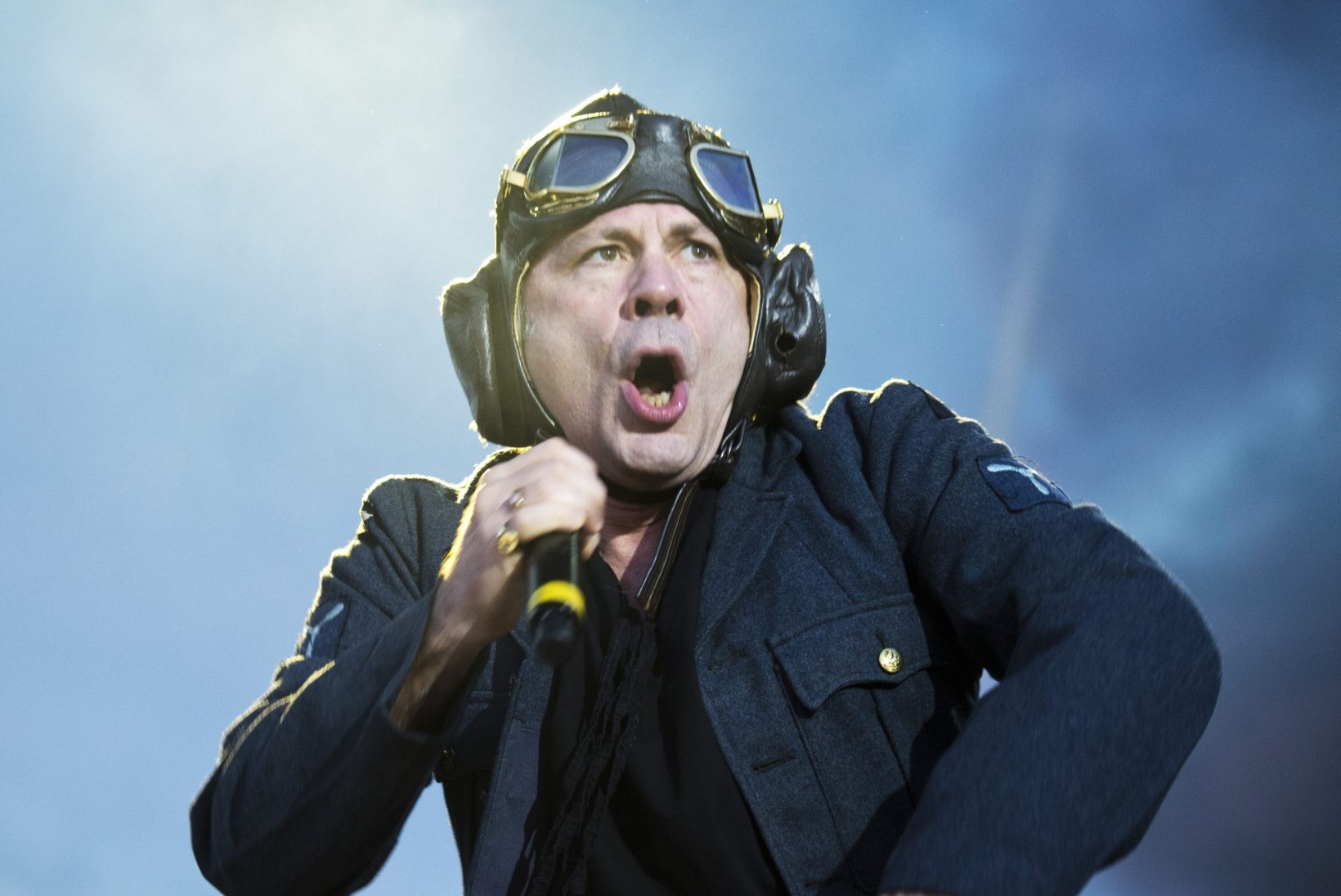 Iron Maideni laulja sai Helsingi Ülikooli audoktoriks