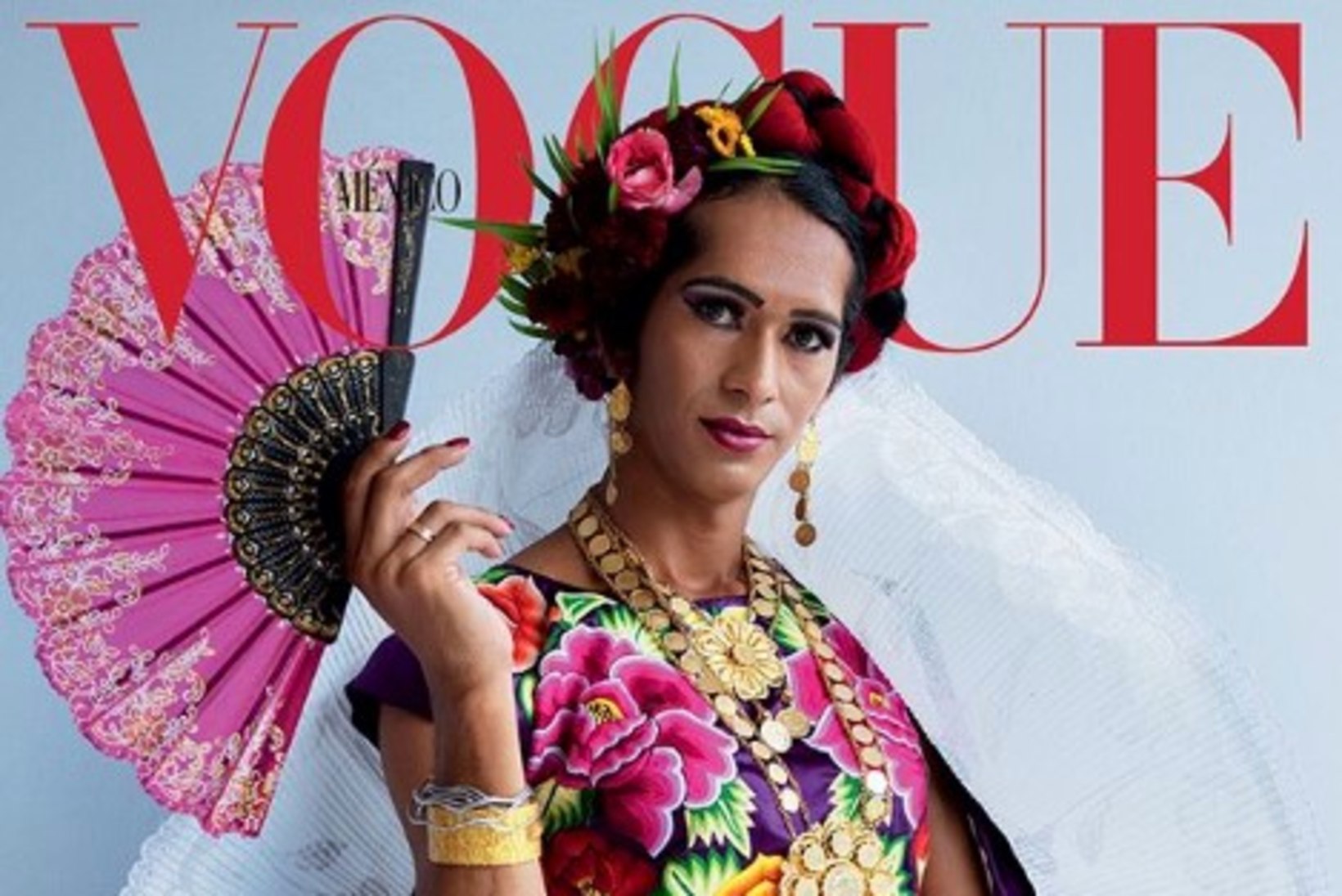 Vogue'i esikaanel poseerib Mehhiko legendaarne meesnaine