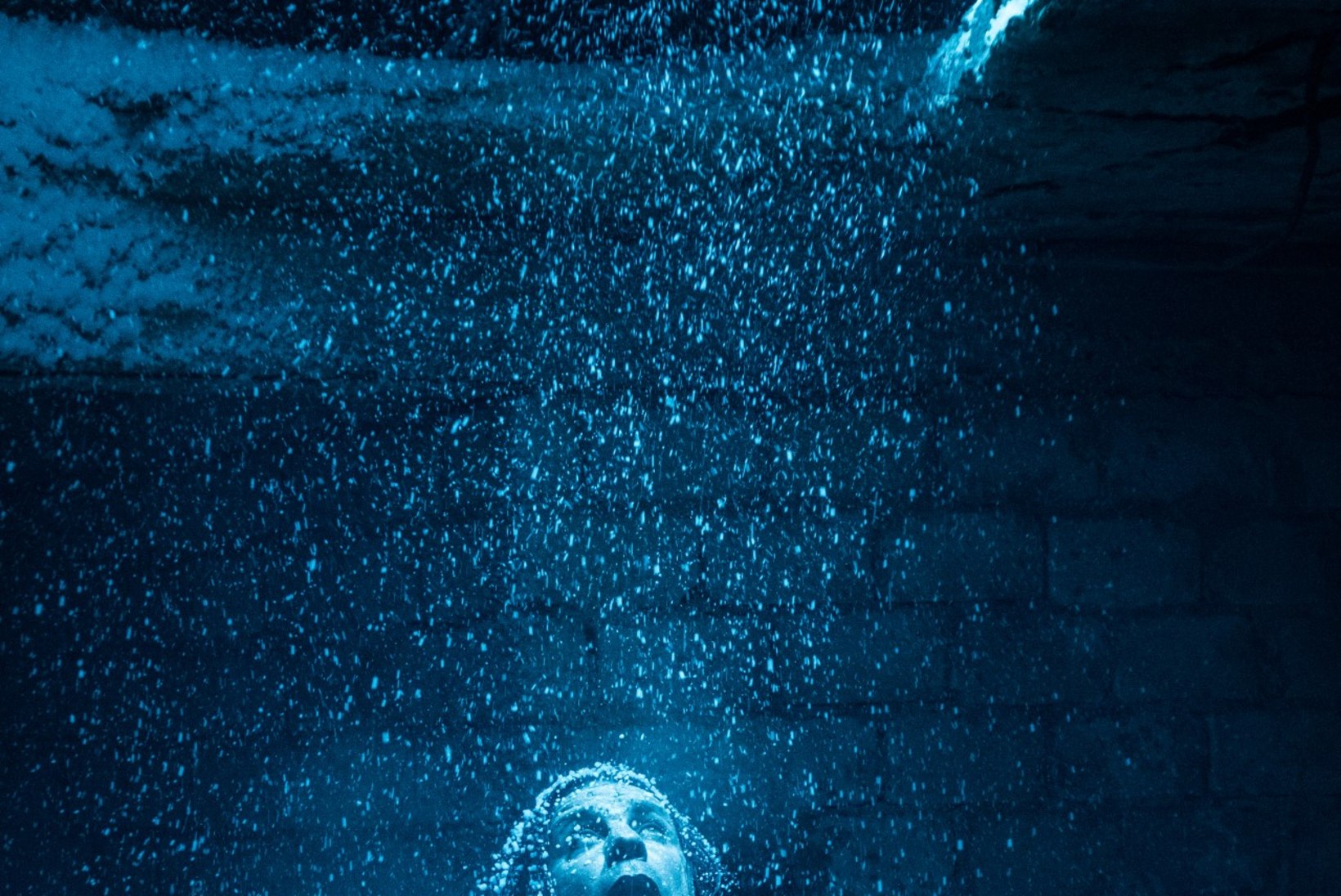 Till Lindemanni Rummus filmitud video produtsent: talvel vees filmida oli täiesti ekstreemne!