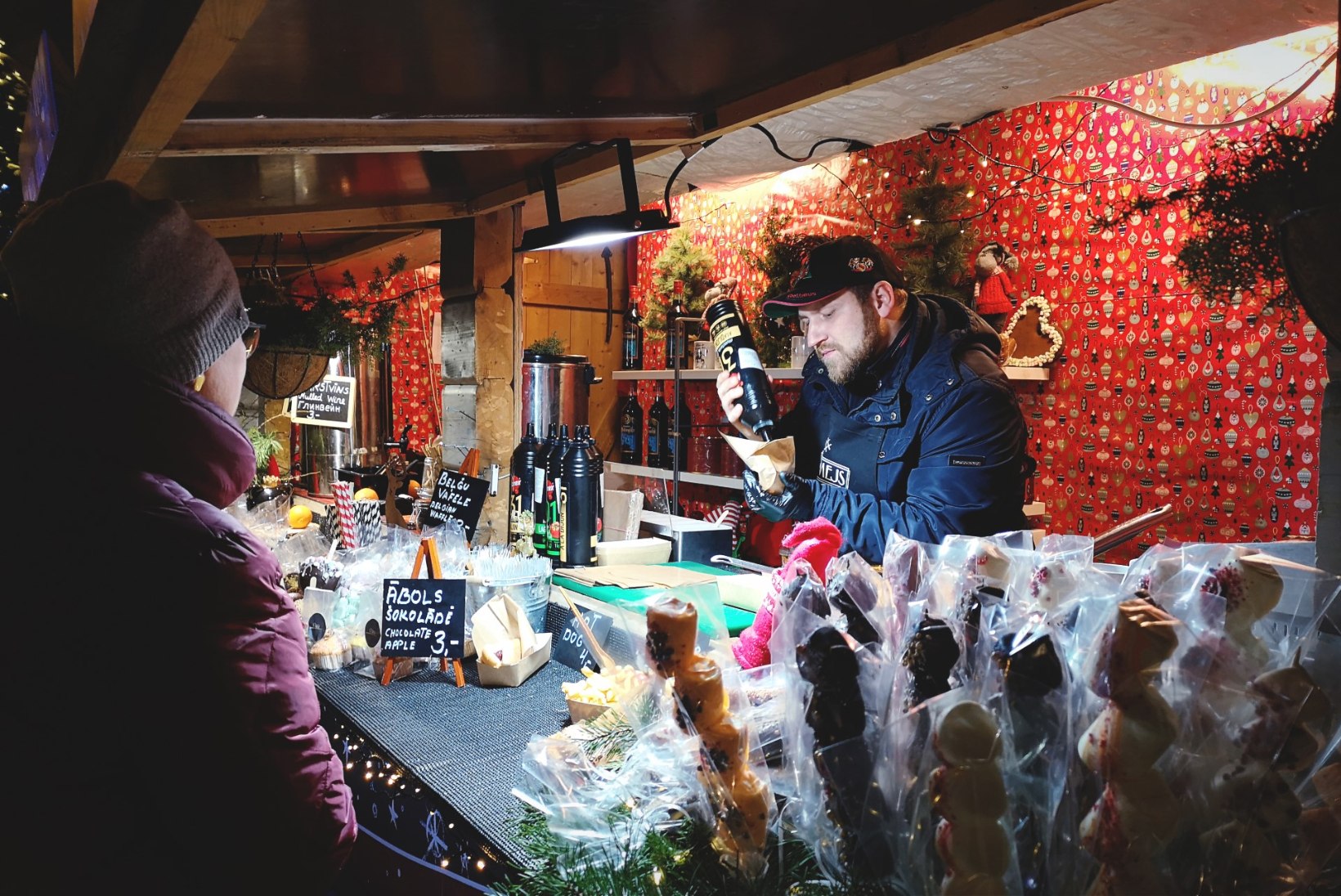 FOTOD JA VIDEO | Riia jõuluturg: üllatavalt muhe, taskukohane ja kompaktne – kindel soovitus minna!