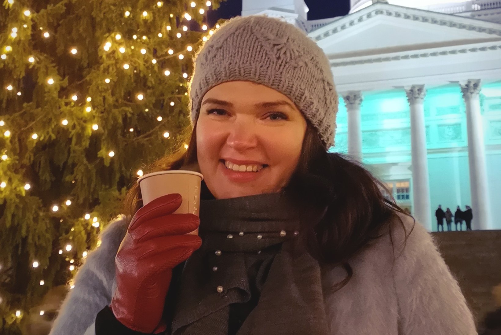 VIDEO JA GALERII | Helsingi jõuluturg: vaid kohalik ja kallis käsitöökaup, samas täiesti tasuta suur karussell!