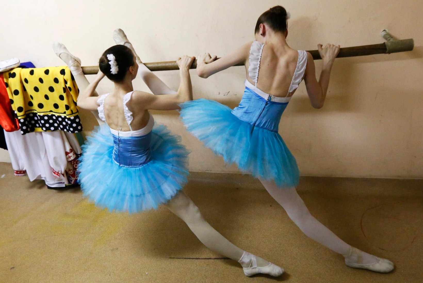 ŠOKK: maailmakuulus balletikool ärgitas õpilasi suitsetama