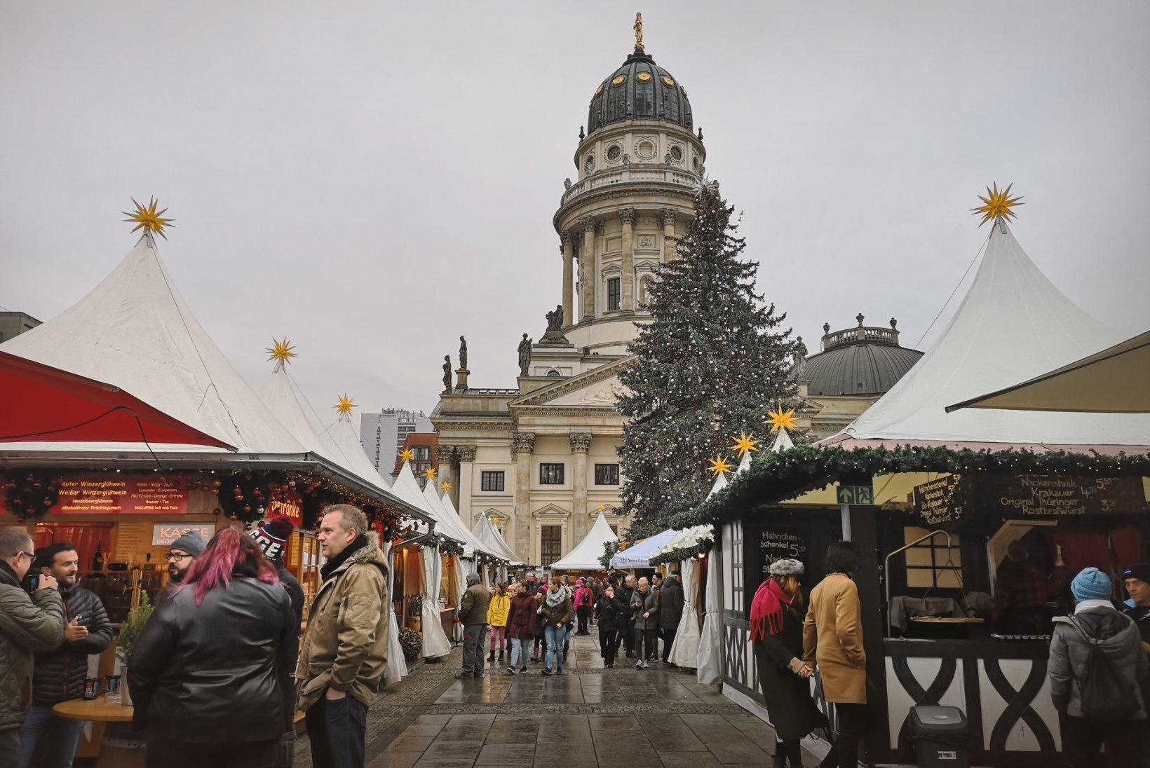 VIDEO | Berliini Gendarmenmarkti jõuluturu toit: sobilik igat masti gurmaanidele, on tänavatoitu ja eliitrestorane