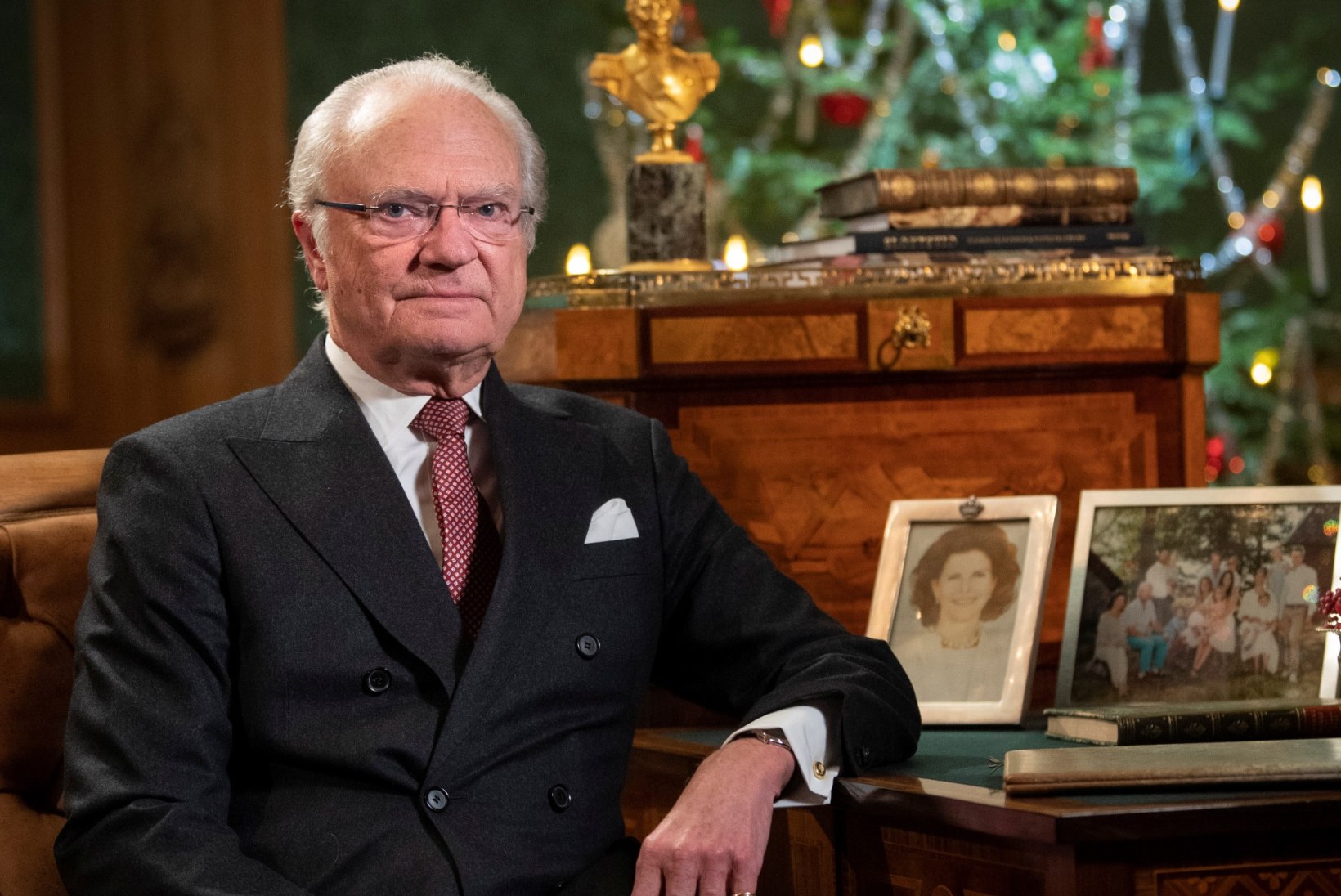 Rootsi kuningas põhjendab otsust võtta lapselastelt tiitel