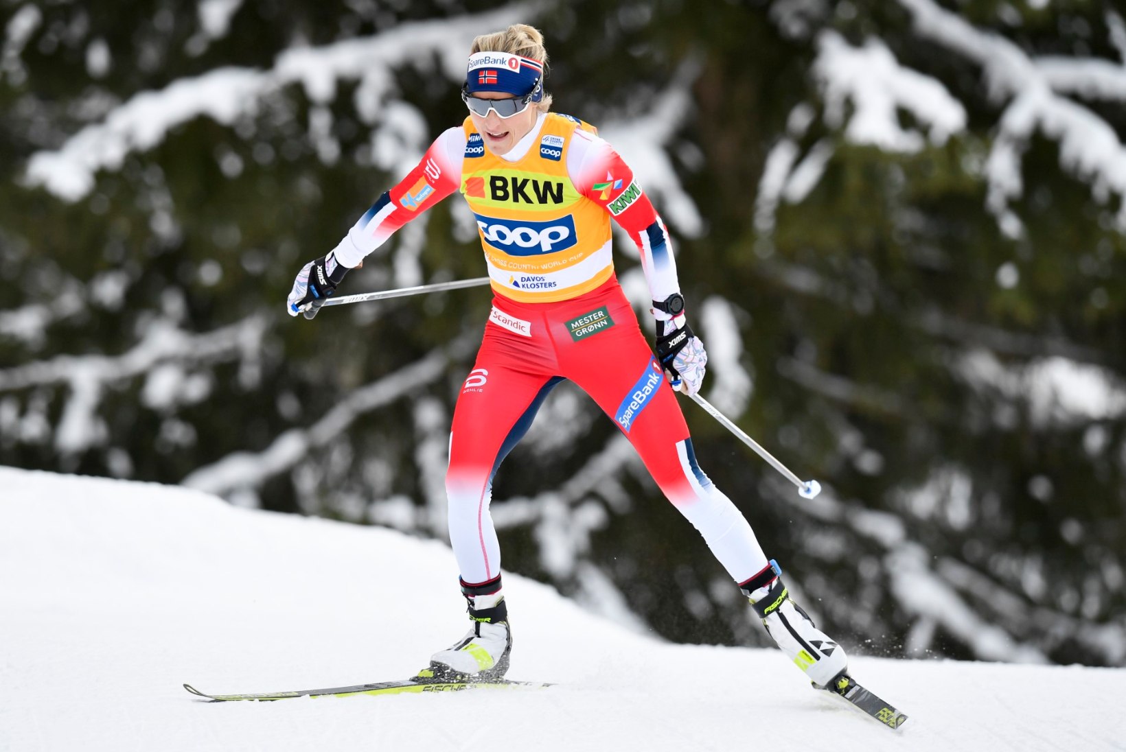 Tour de Ski | Johaug sai ülinapi võidu ning tõusis üldarvestuses esimeseks