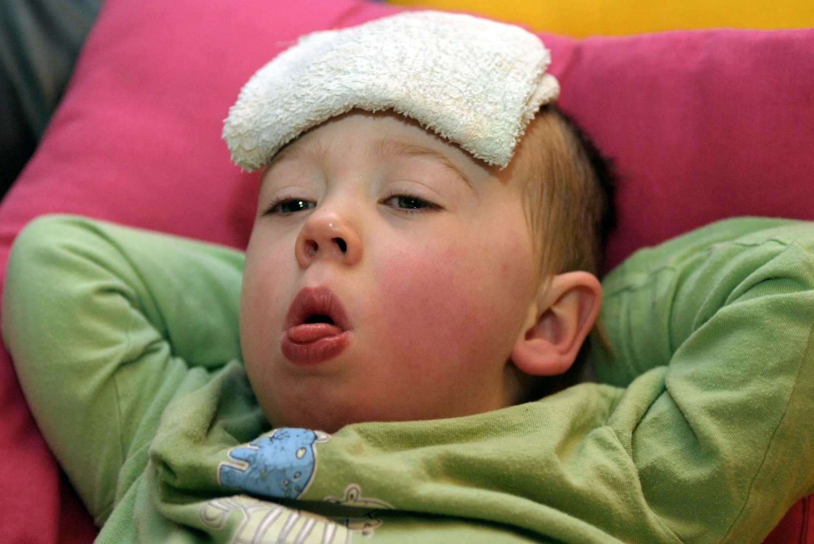 TERVISEAMET KINNITAB: kolmeaastane vaktsineerimata laps haigestus läkaköhasse