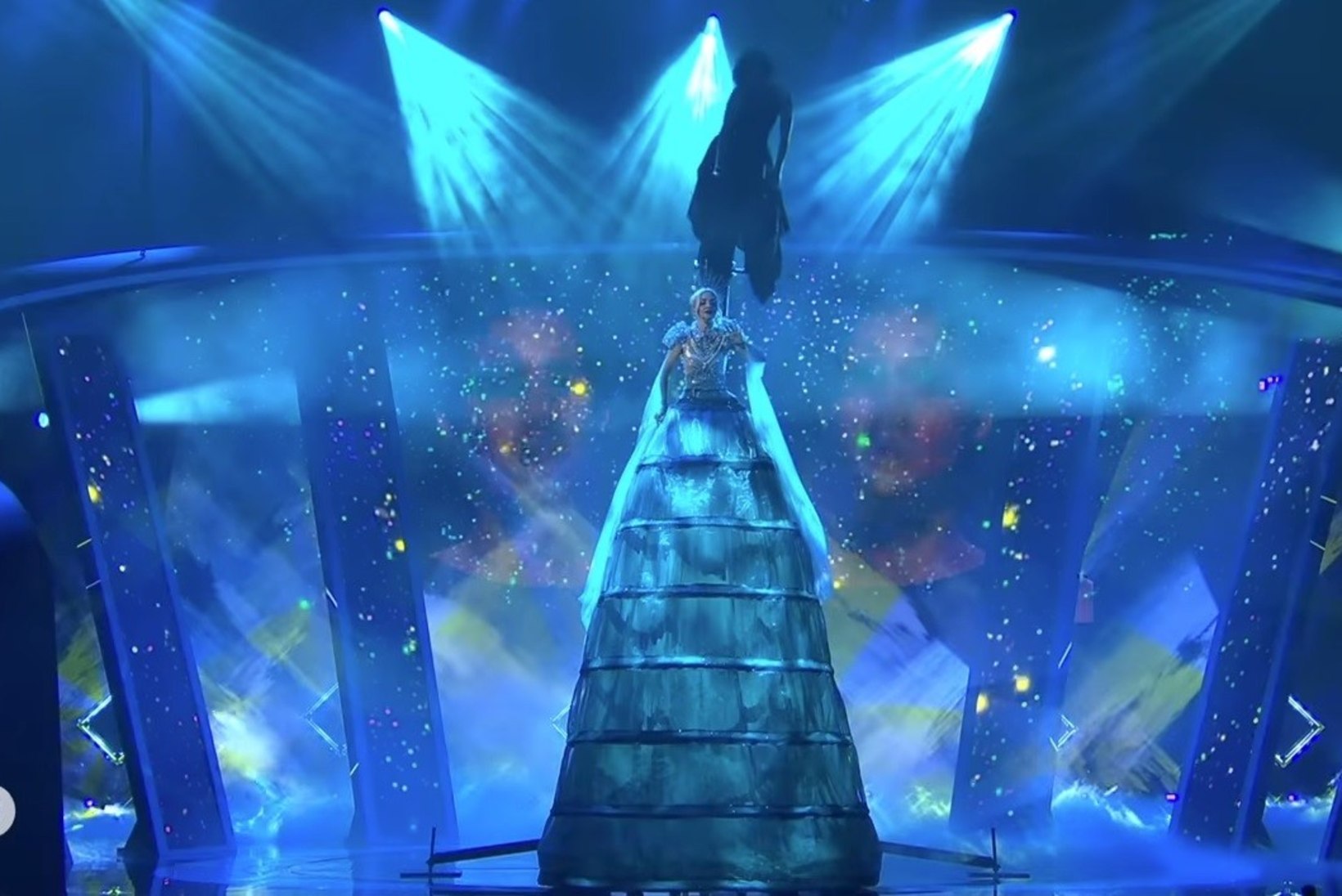 Mida värki! Austraalia saadab Eurovisionile sümbioosi Elina Nechayevast ja Ameerika vabadussambast