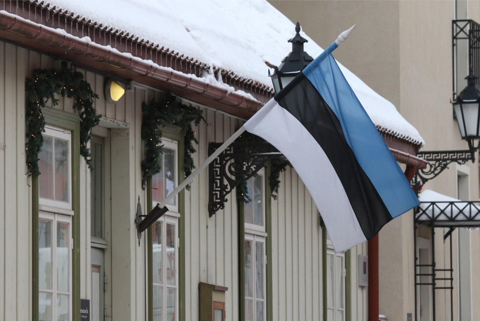 Vaata, kuidas külades Eesti sünnipäeva tähistatakse!