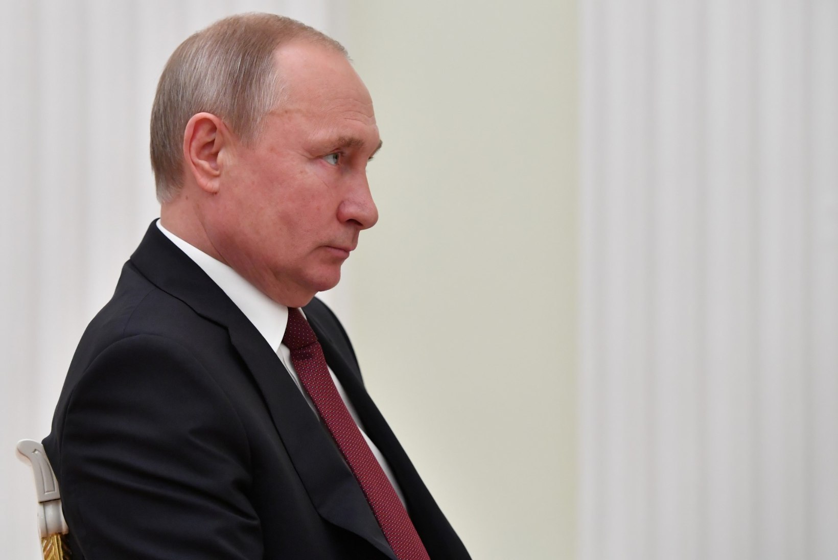 FOTO | MMil Putinit tervitanud Venemaa kahevõistleja pahandas rahvusvahelist suusaliitu
