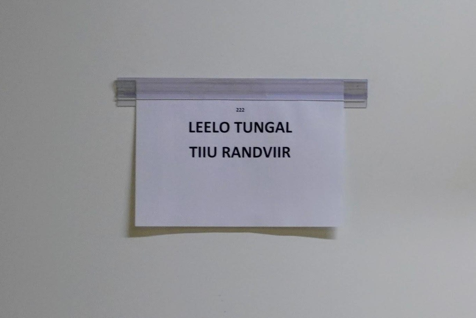 Leelo Tungal: "Garderoobi jagamine Tiiu Randviiruga – ja veel Estonias! – on suur au!"
