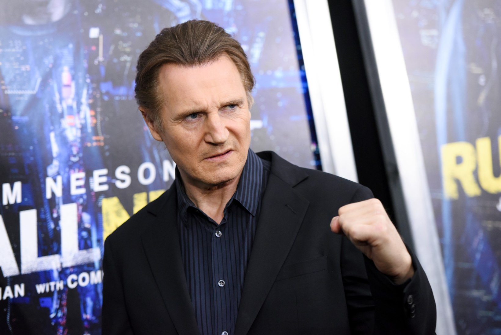 Liam Neeson käis relvastatult ringi ja otsis mustanahalist, keda tappa