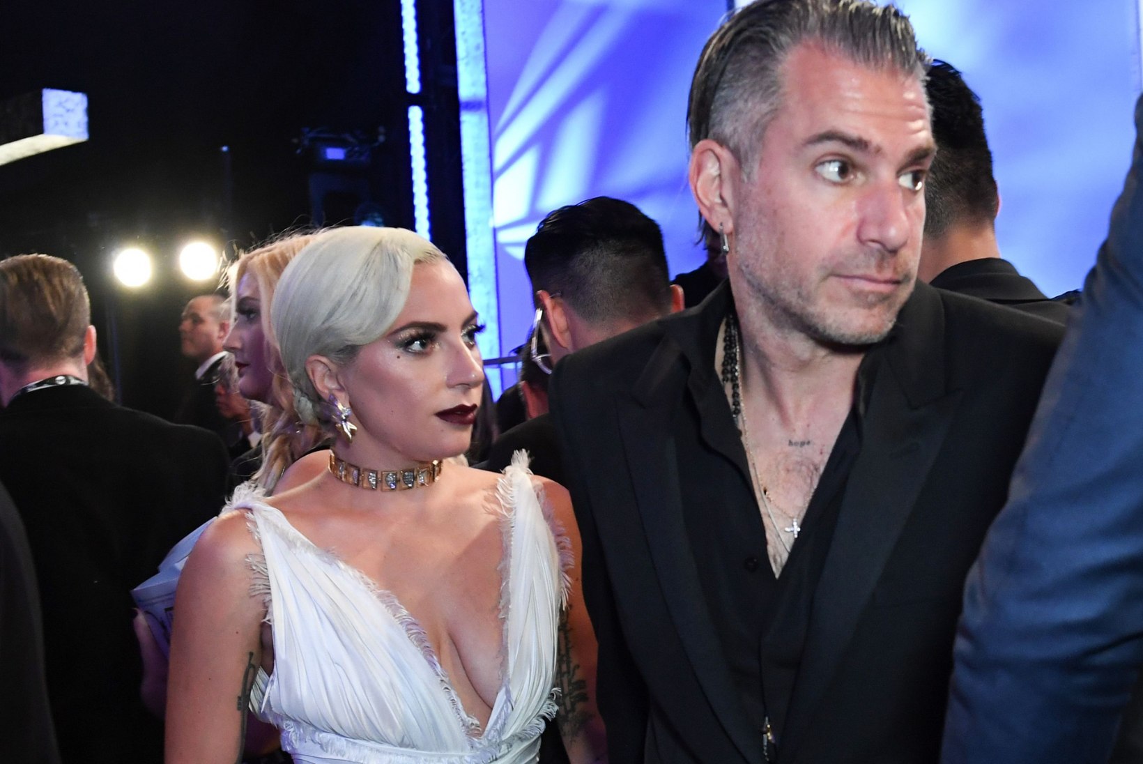 Lady Gaga kaaskond paljastab, miks tema kihlus purunes