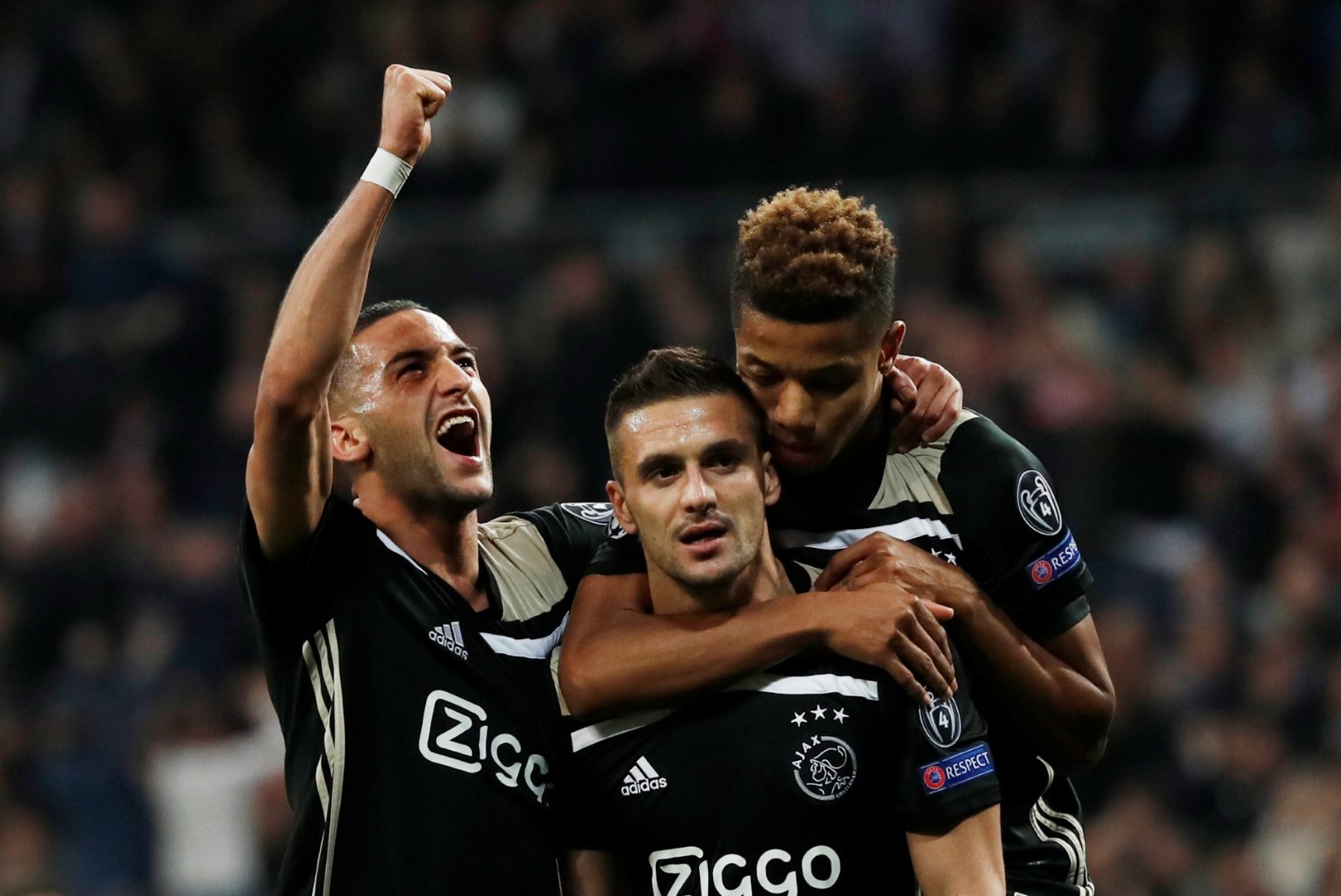 ŠOKK! Amsterdami Ajax häbistas Madridi Reali nende endi koduväljakul ja edenes muretult veerandfinaali