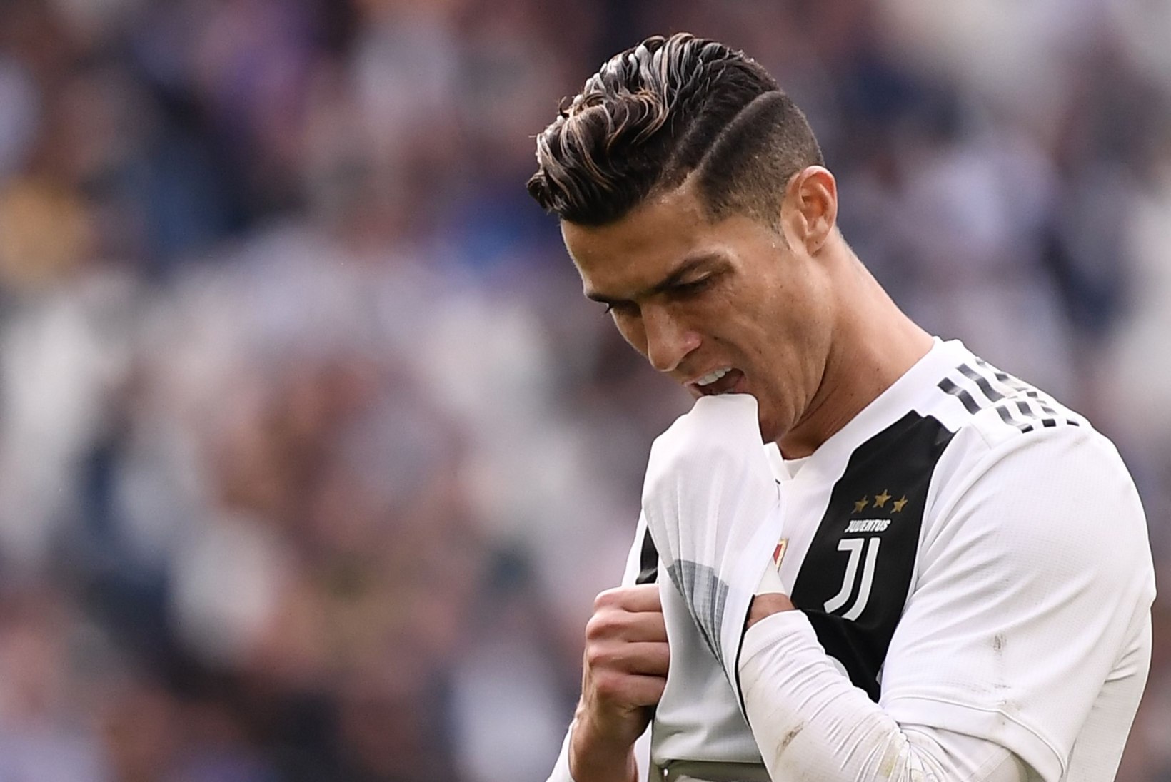 Juventuse legend: Ronaldo mõjub tiimikaaslastele halvasti