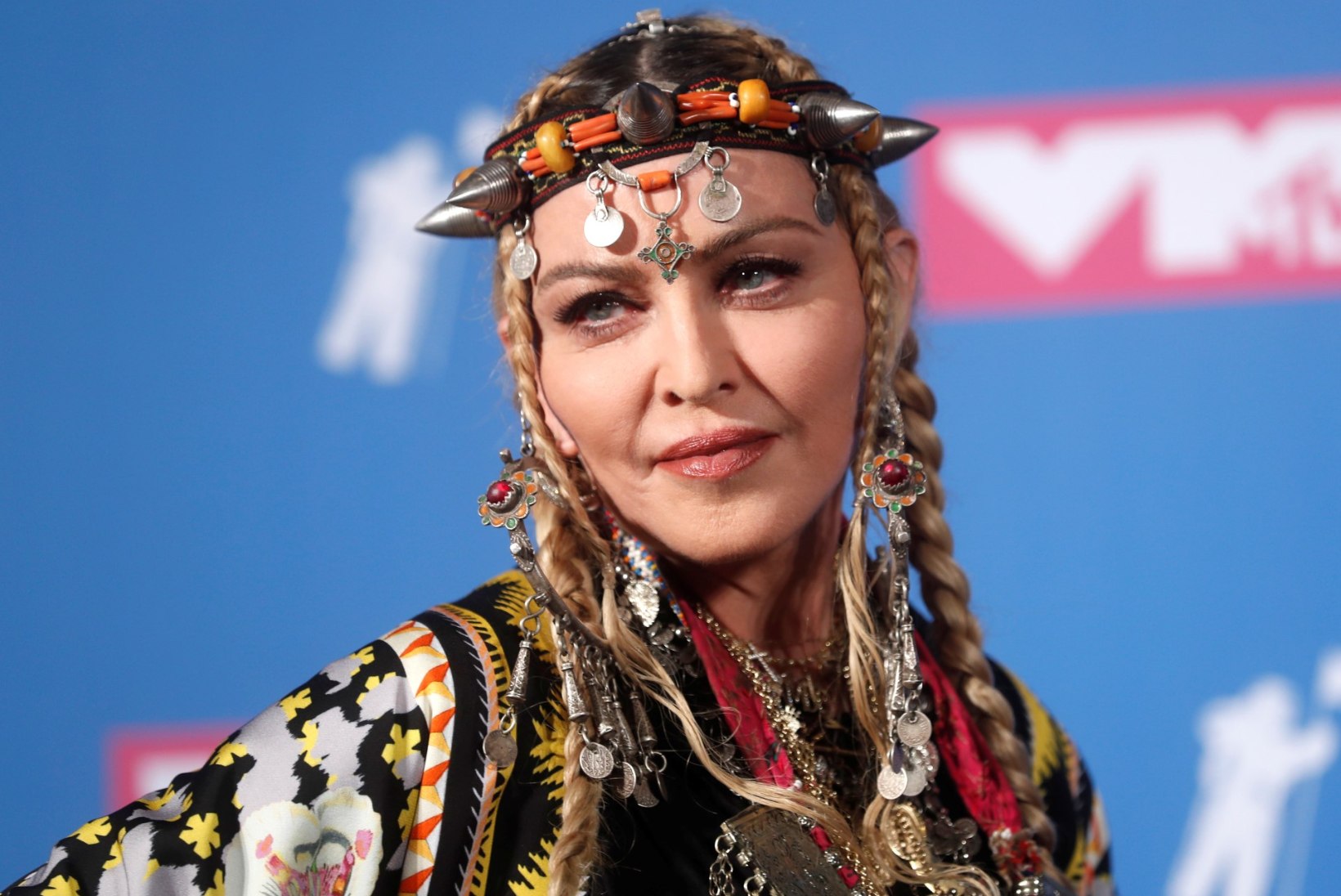 Vahi värki! Madonna esinebki Eurovisionil!