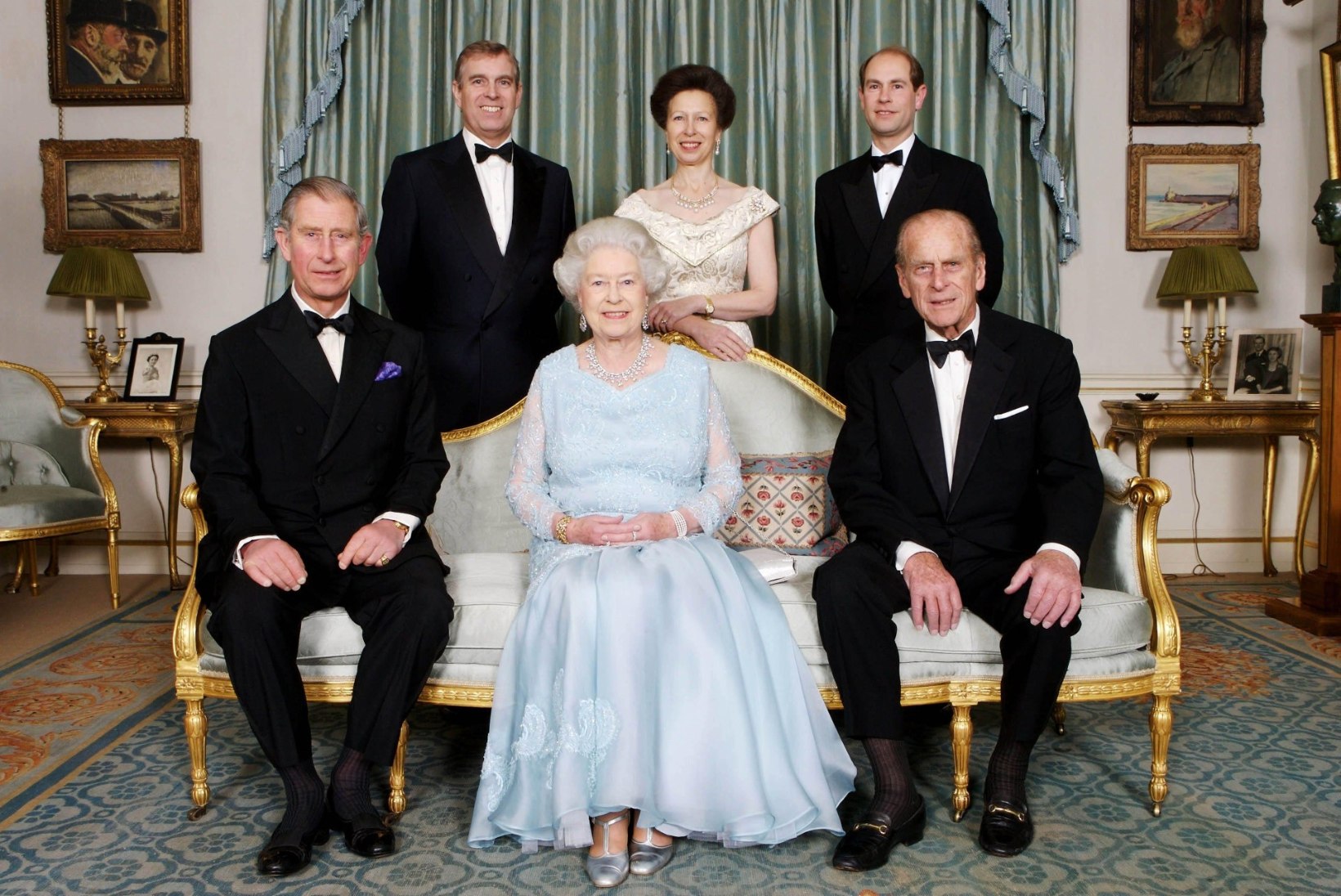 Afäärid ja purunenud abielud ehk kuninganna Elizabeth II laste kirev armuelu