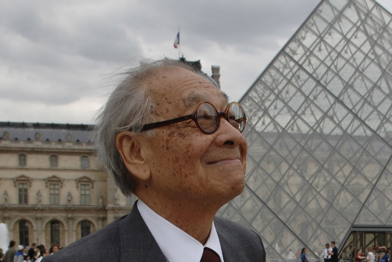 Louvre'i klaaspüramiidi arhitekt suri 102aastaselt