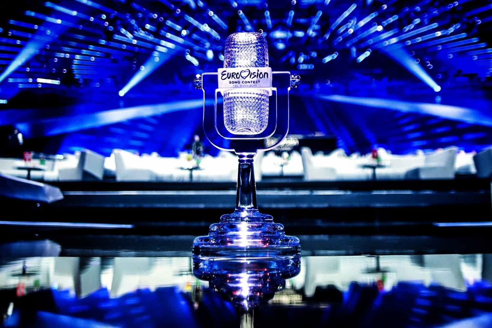 FOTOD | Eurovisioni trofee on valmis minema võitja kätesse
