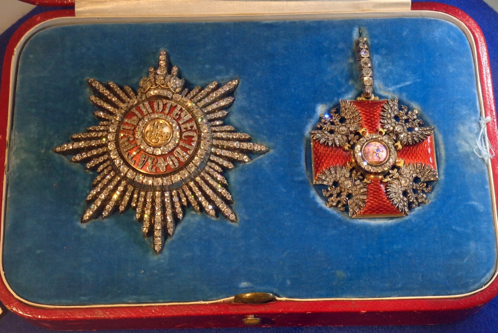 MINEVIKUHETK | 21. mai: Katariina I lõi Püha Aleksander Nevski ordeni