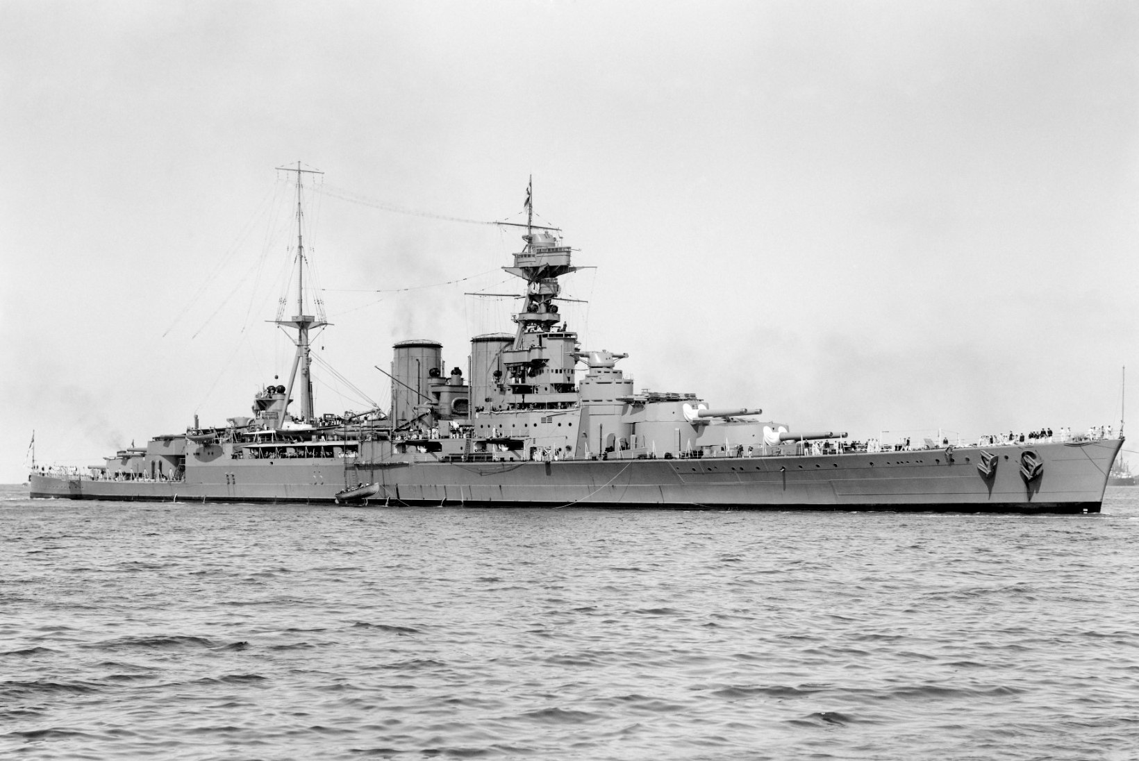 MINEVIKUHETK | 24. mai: Saksa sõjalaev Bismarck uputas brittide suure lahinguristleja