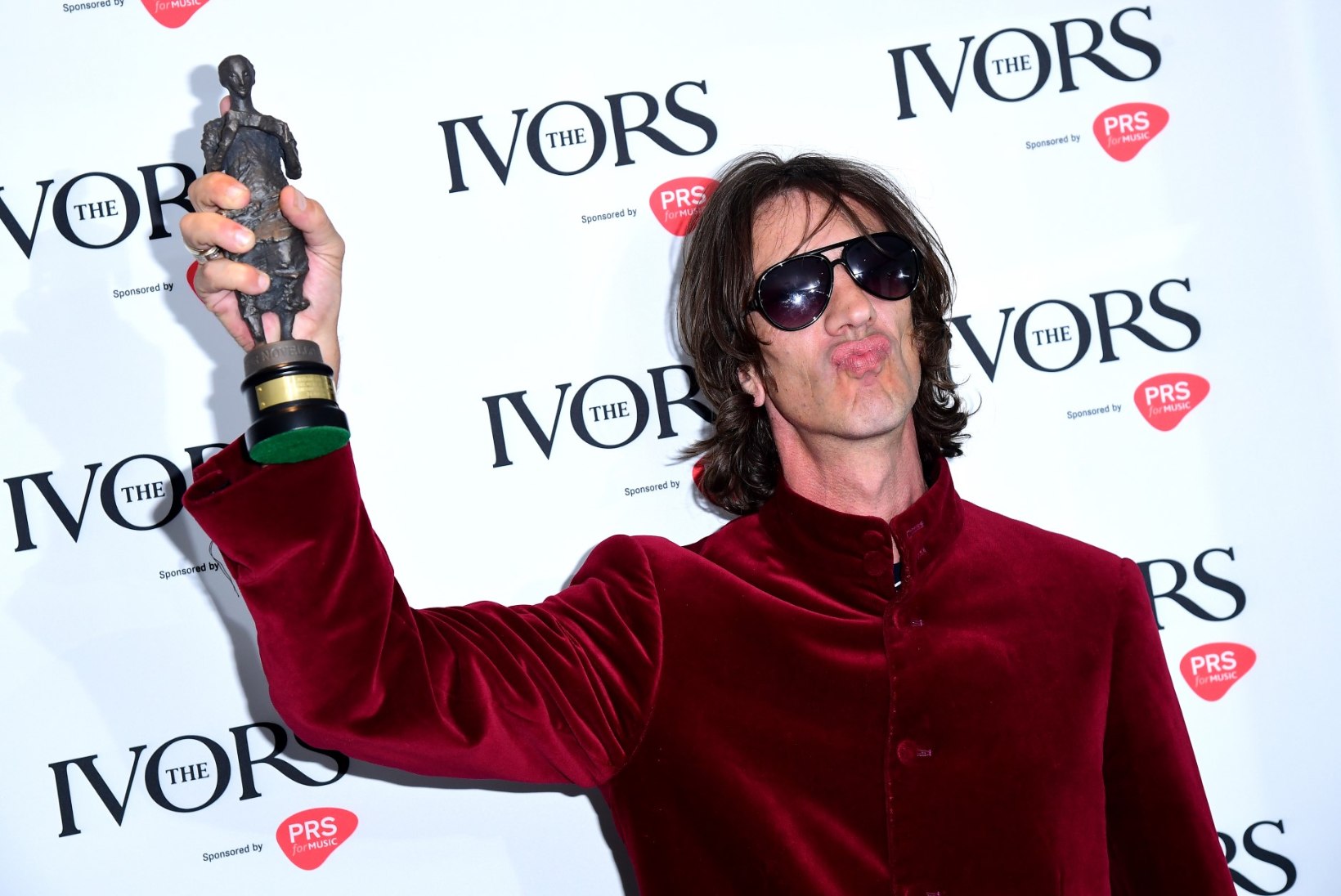 The Verve’i staar seljatas üüratus kohtulahingus Rolling Stonesi