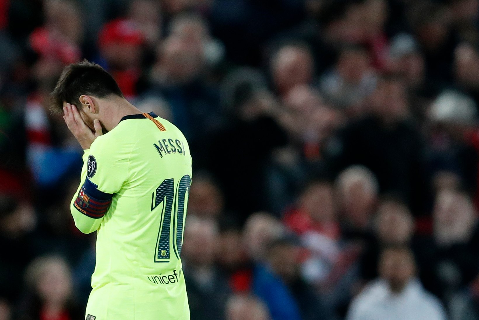 Lionel Messi palus fännidelt vabandust: „See oli üks mu karjääri halvemaid kogemusi.“