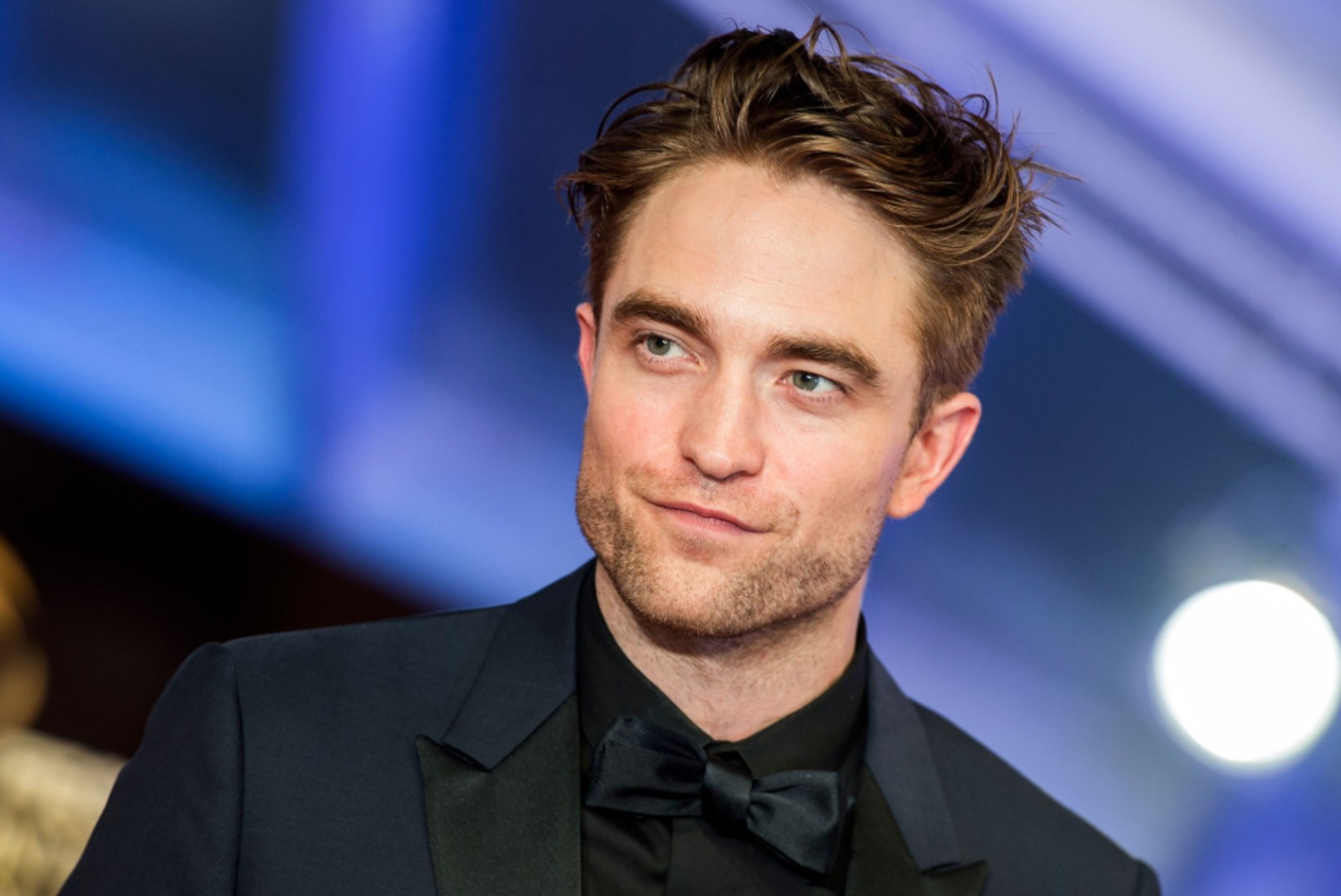Robert Pattinson taandus „Teneti“ tõttu uuest filmist