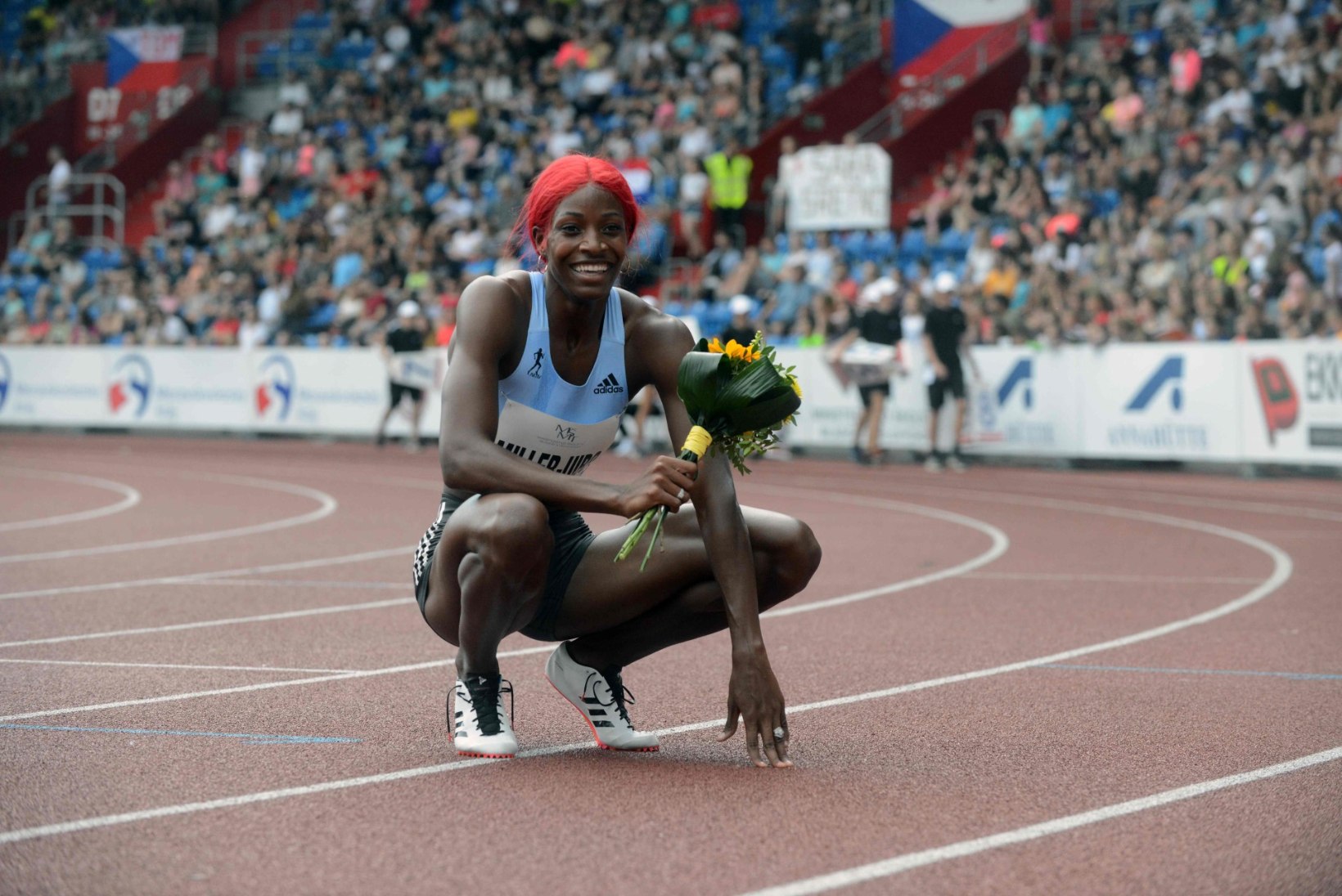 VIDEO | Fantastiliselt nobe Shaunae Miller-Uibo jooksis uue maailmarekordi