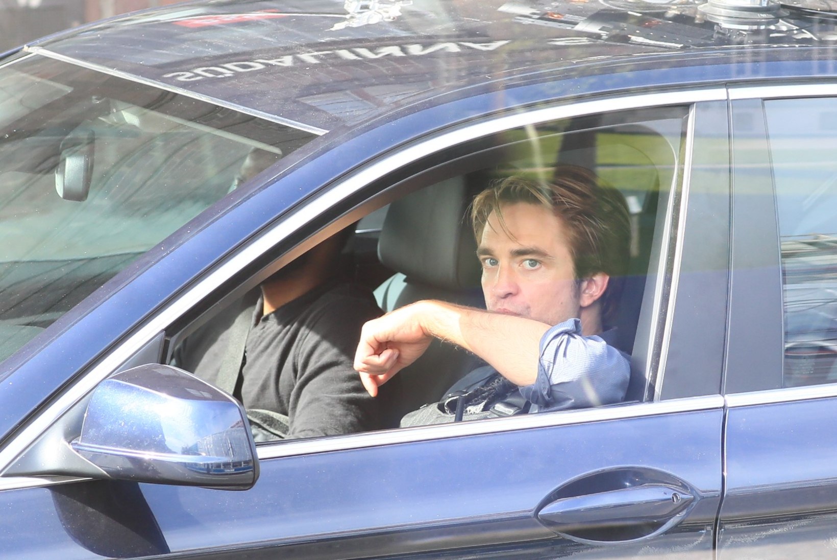 GALERII | Pärnu maanteel filmiti Nolani uut filmi, kohal oli ka Robert Pattinson