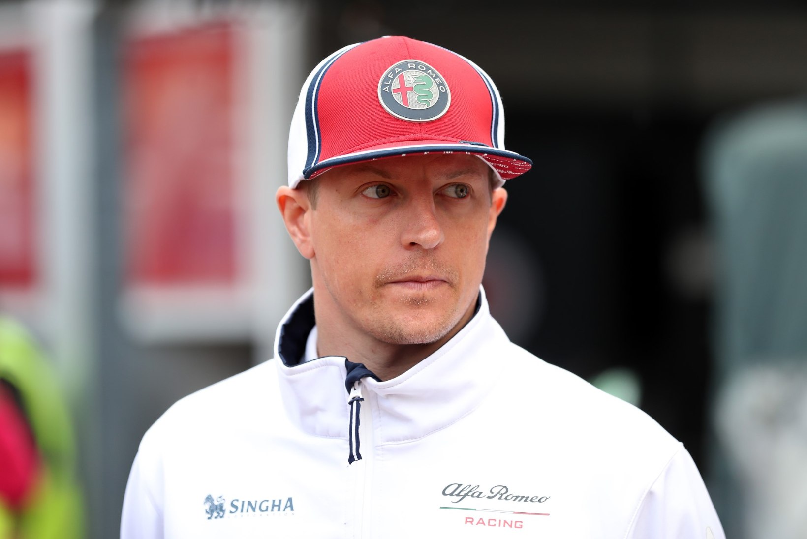Kimi Räikkönen on mures. Kas soomlane suudab üldse rohkem punkte teenida?