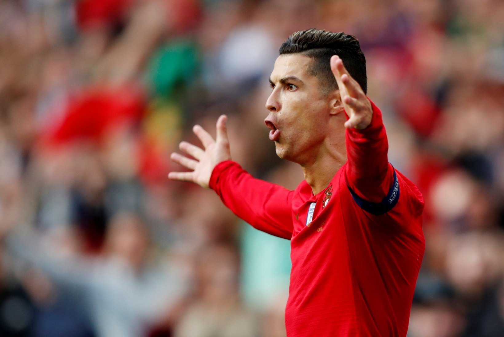 VIDEO | VÄRAVAMASIN! Ronaldo vajutas kolm ja tüüris Portugali Rahvuste liiga finaali